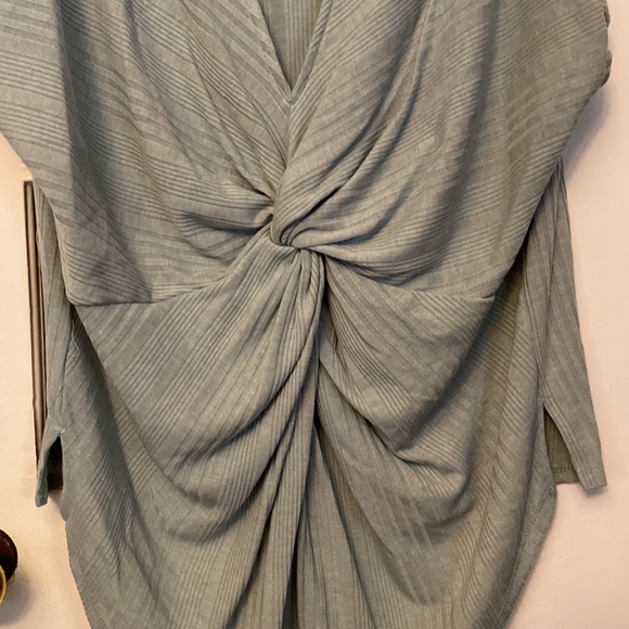 Blue Sage Open Back Ribbed Short Sleeve Top - Picture 5 of 16